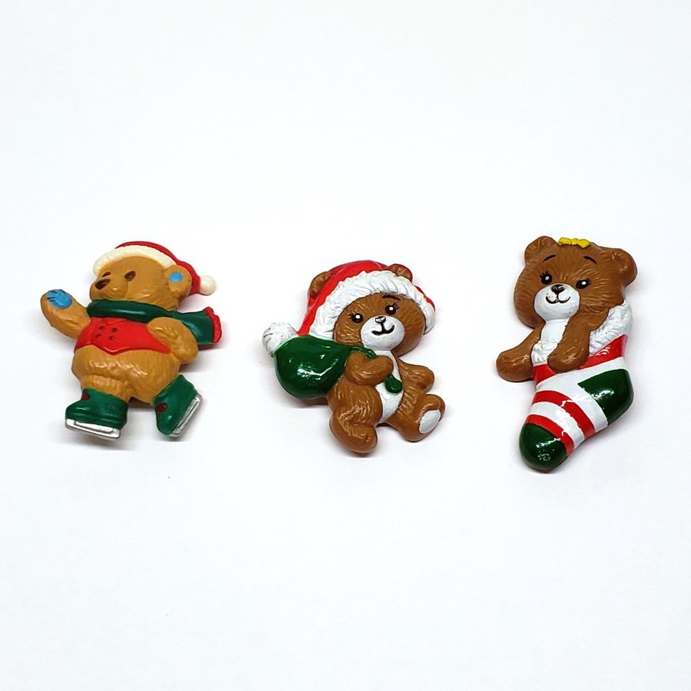 Vintage RUSS Gibson Christmas Teddy Bear Pin Lot Set x3 Stocking Santa Skates